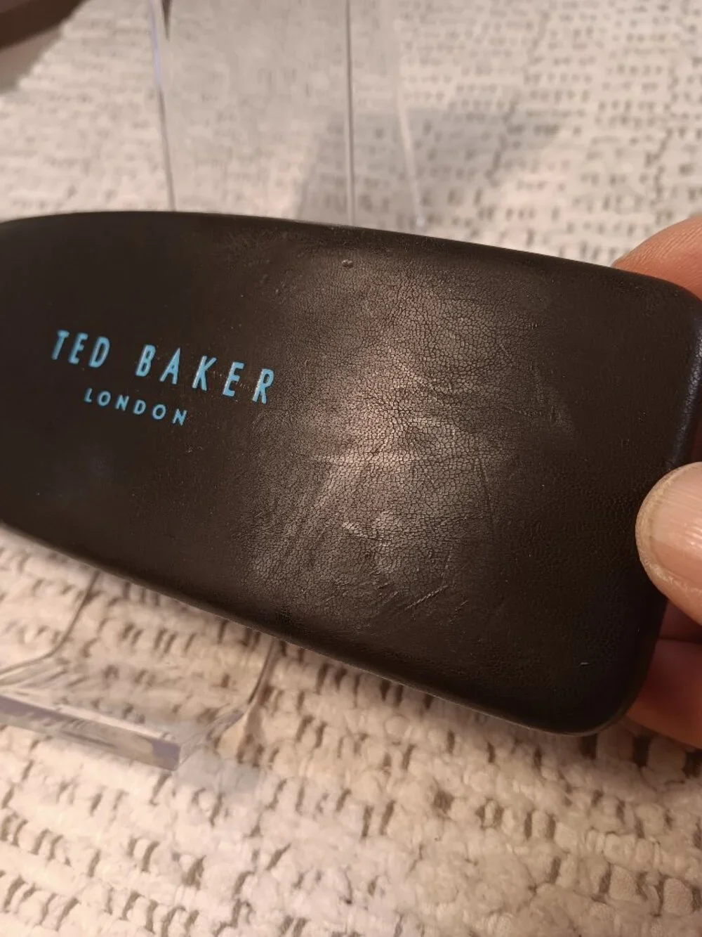 Ted Baker London unisex eye glasses case storage hard faux leather clamshell